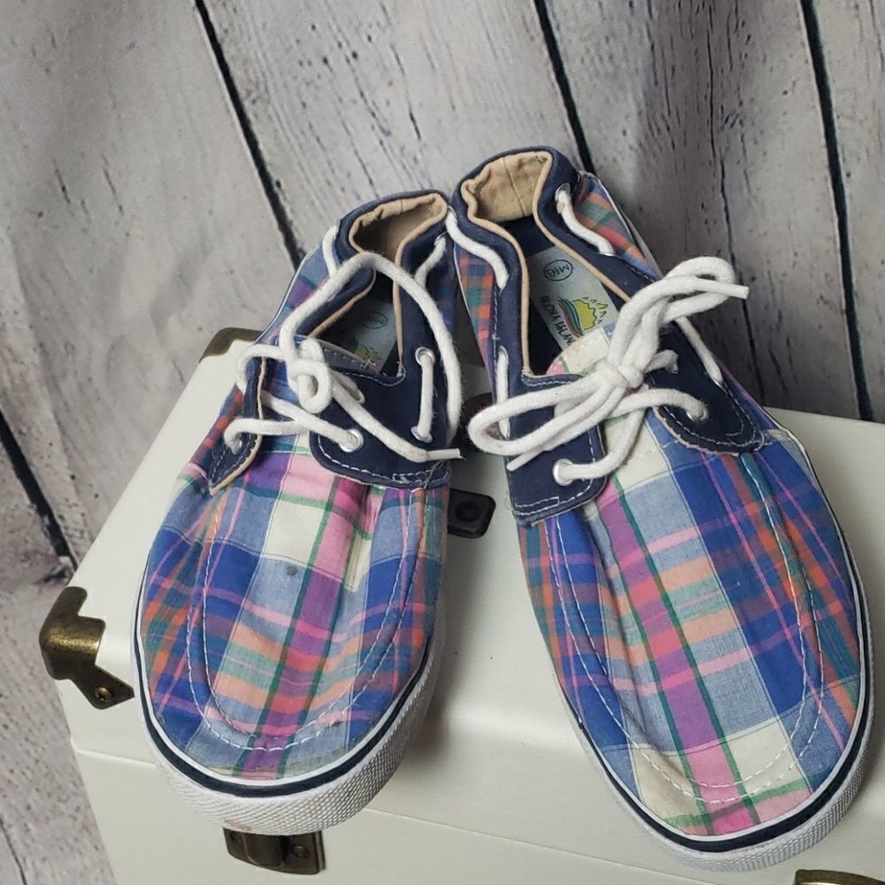 Aloha Island Shoes - Picture 2 of 6